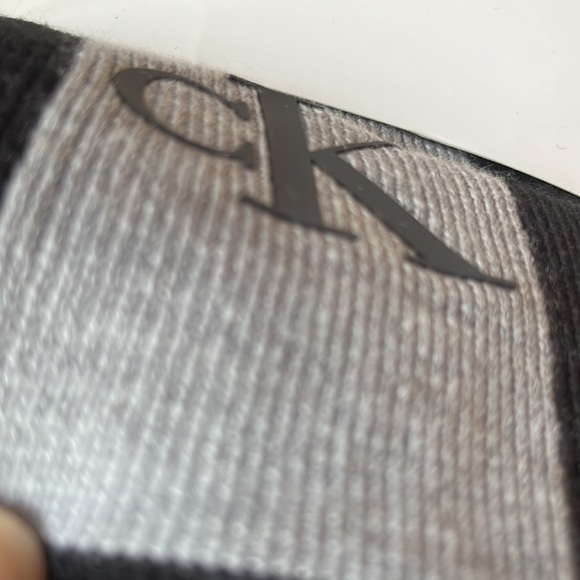 CALVIN KLEIN Men's SCARF Beanie HAT SET BLACK & GRAY - Picture 6 of 8